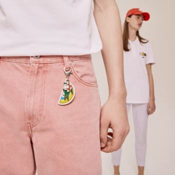 Lacoste x FriendsWithYou Coloured Metal Charm Keyring Gul | iOfU4JuR